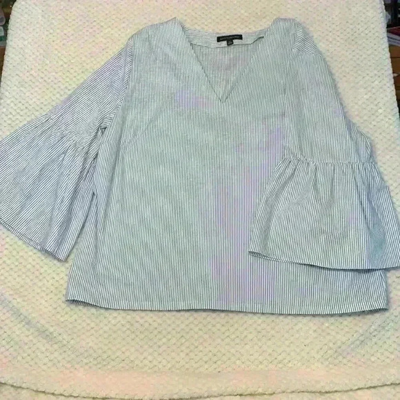 Blue and white pin stripe Banana Republic sz XL bell sleeve office business work - Picture 1 of 9
